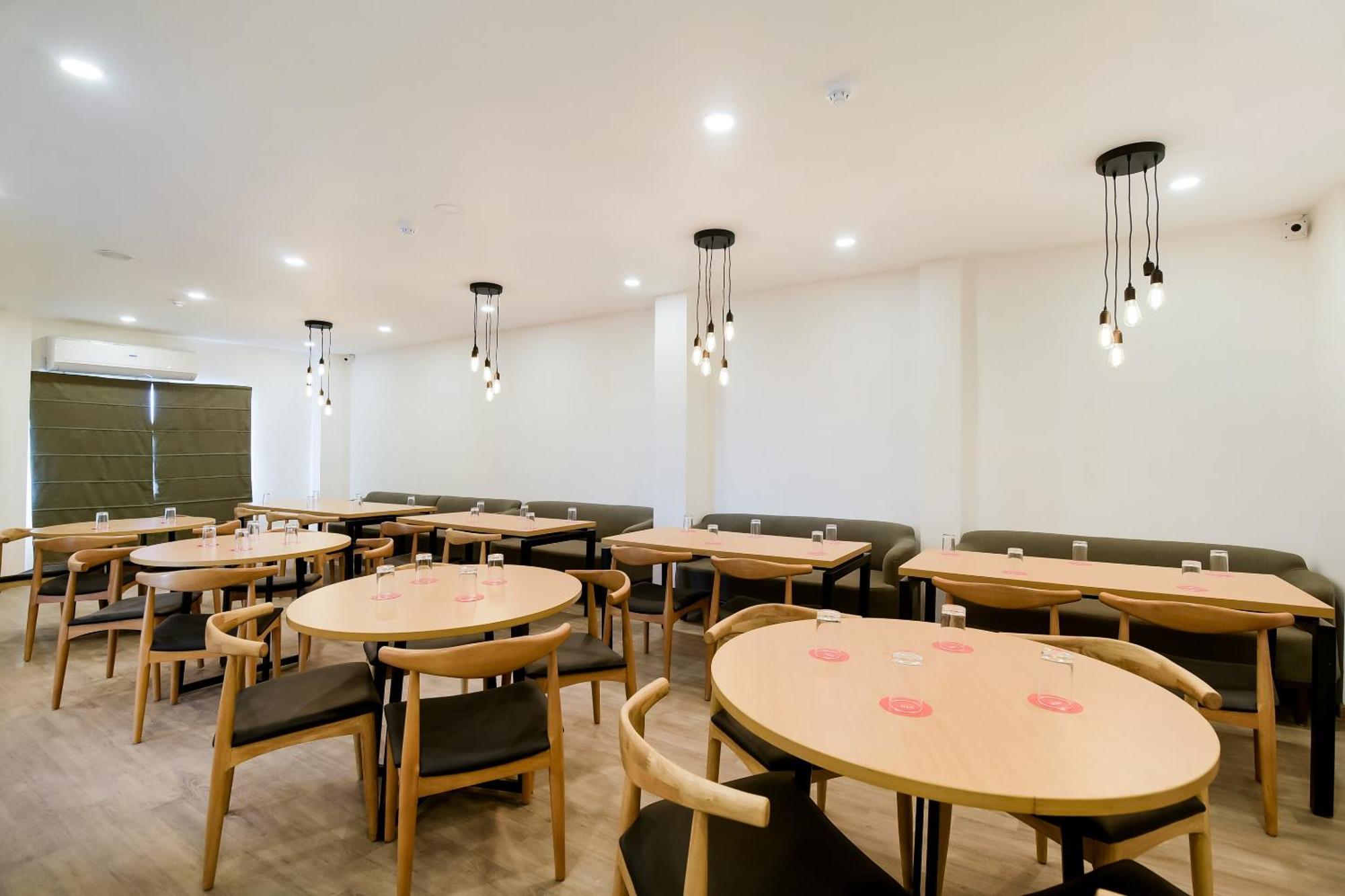 Townhouse The Awadh Airport Near Chaudhary Charan Singh International Airport Hotell Bijnaur Eksteriør bilde